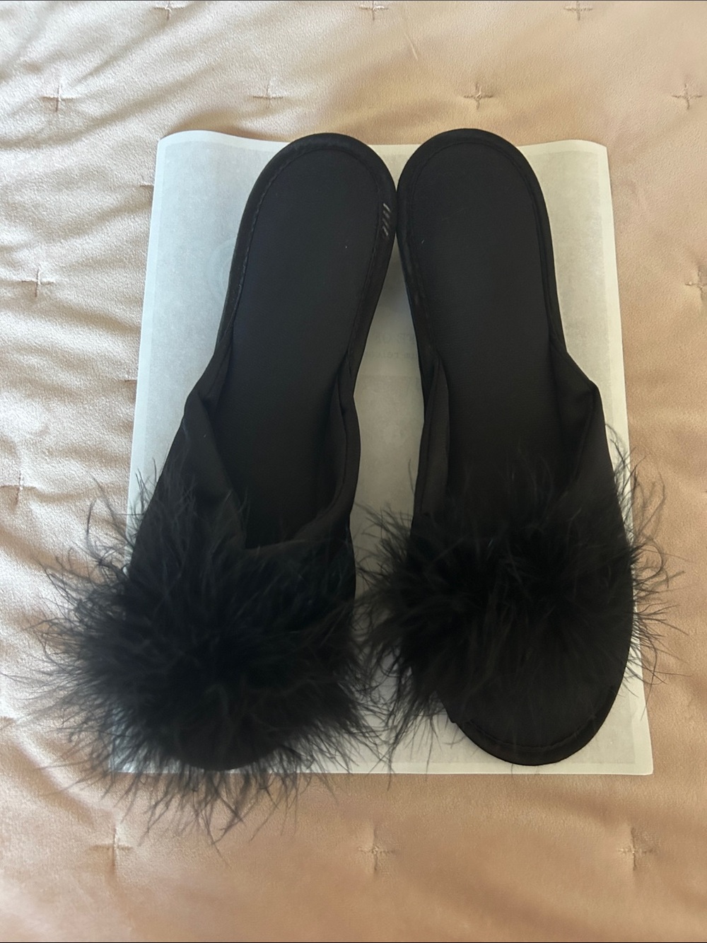 Women's Black Feather Slide Slippers - Luxe Plush Comfort